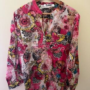 Pink Graphic 3/4 Sleeve Blouse with Mandarin Collar